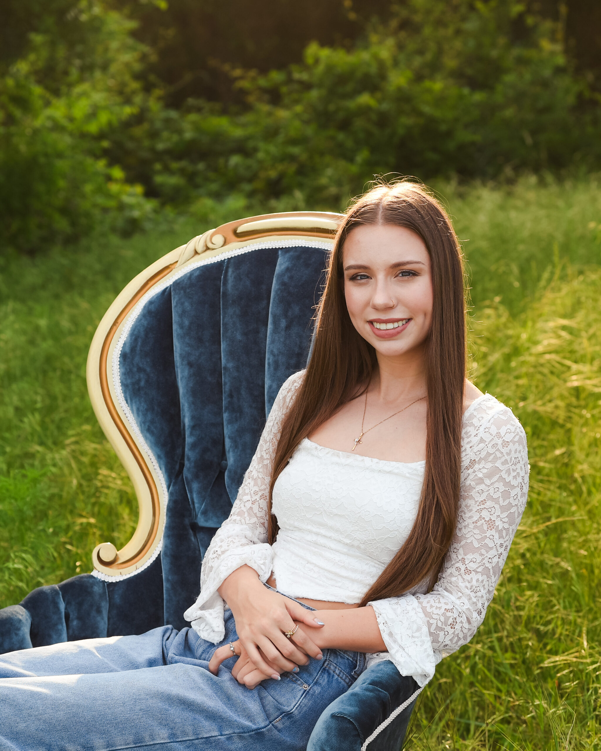 Vintage Chair Senior Photoshoot