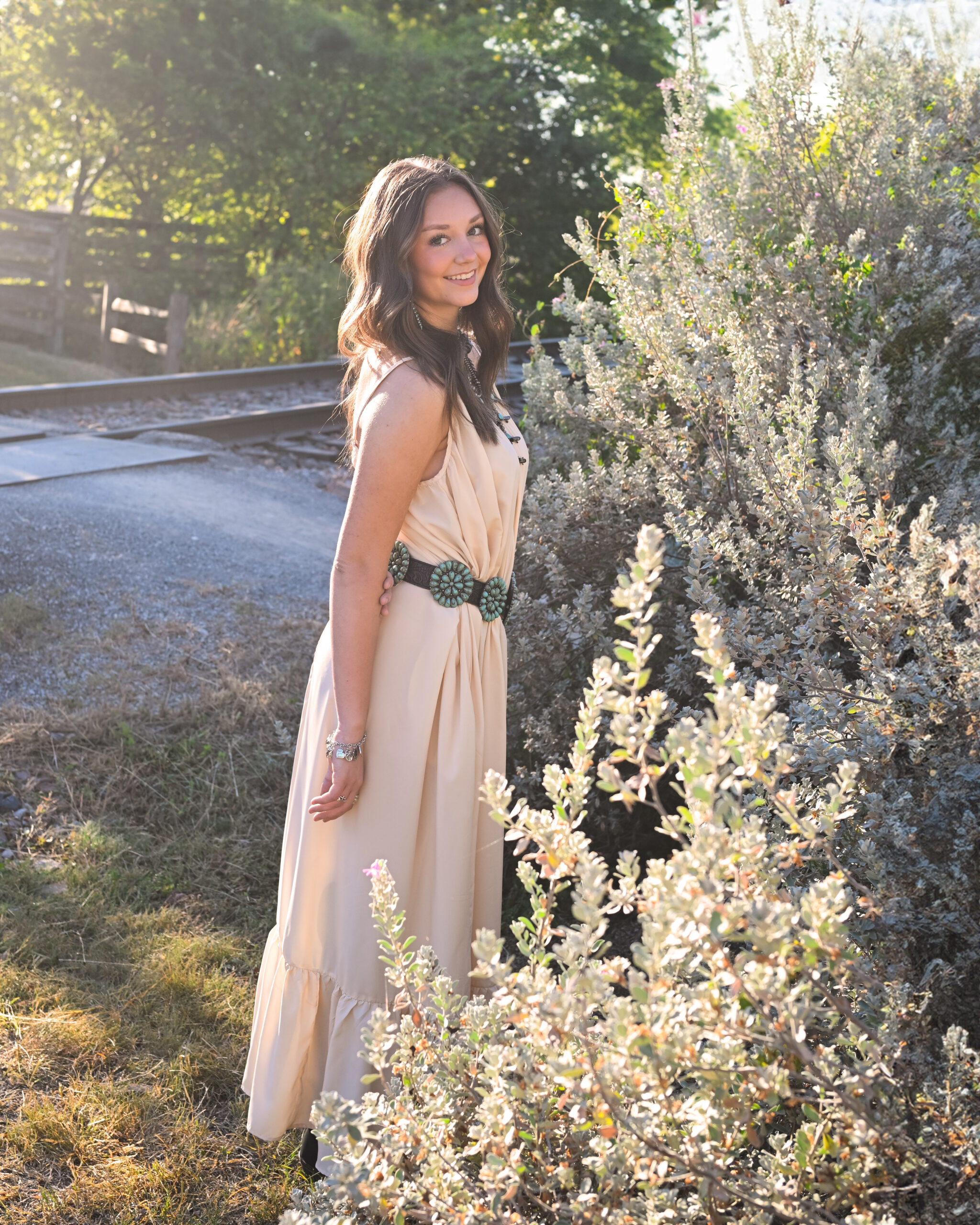 golden-light-senior-photos